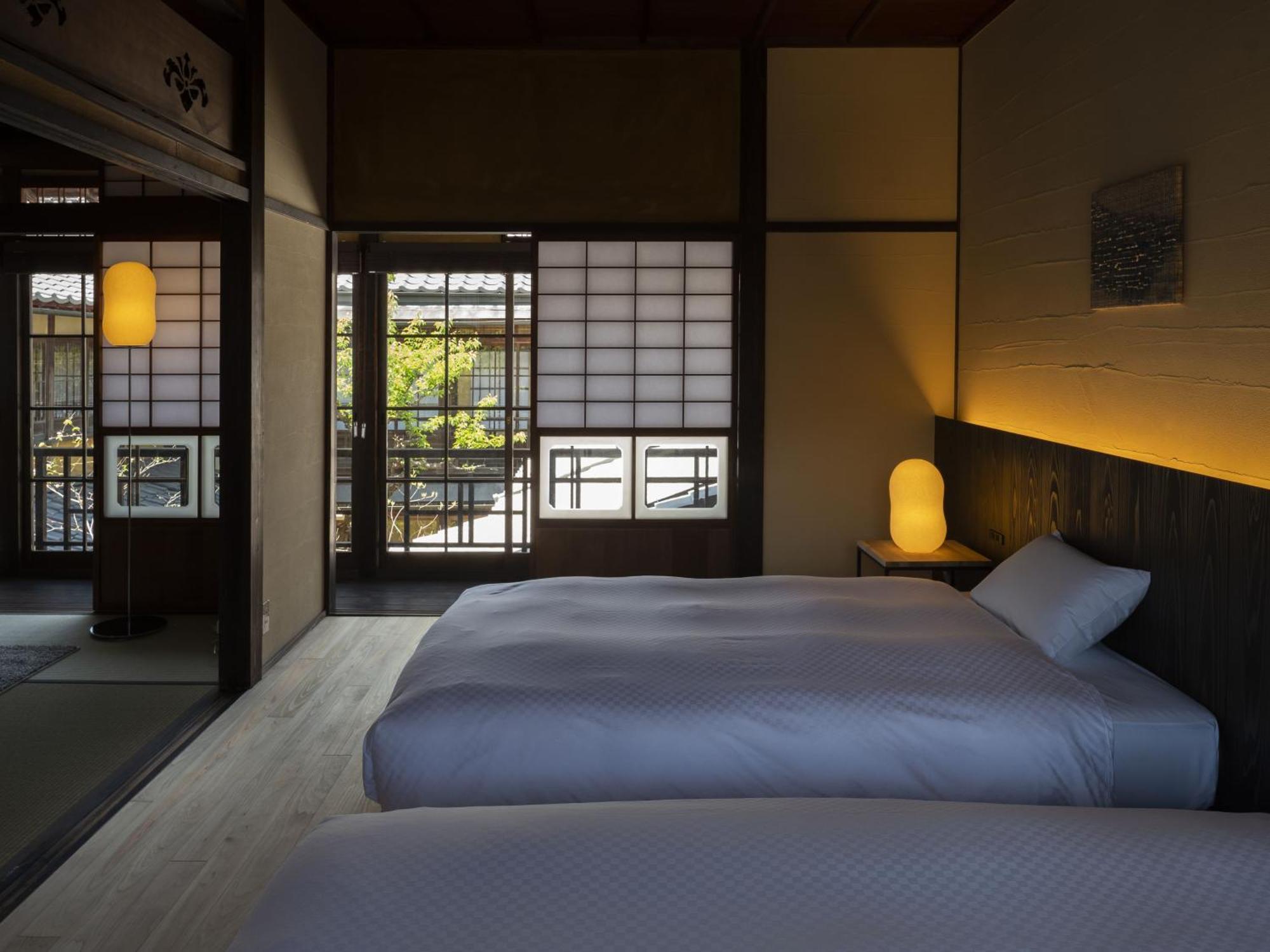 Nipponia Hotel Ozu Castle Town Екстер'єр фото